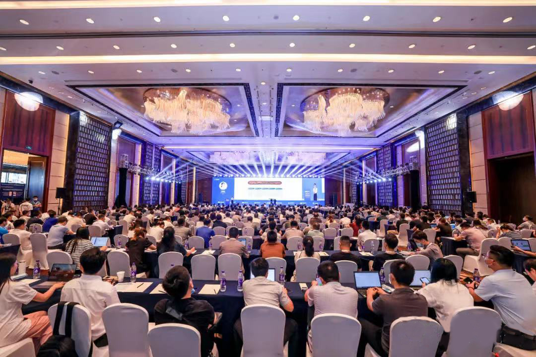 深圳科華攜V2G光儲充檢與社區(qū)充電解決方案，亮相行業(yè)盛會！